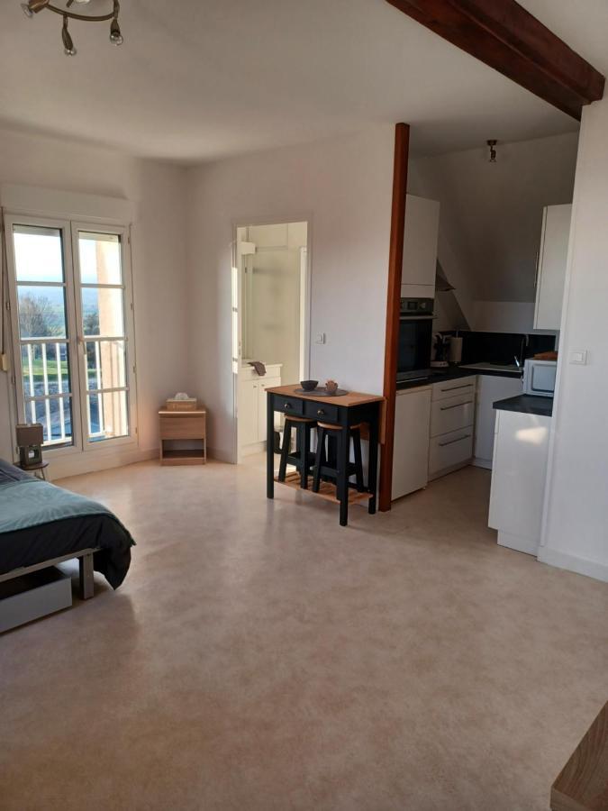 Joli Appartement Avec Vue Sur La Baie อาวร็องช์ ภายนอก รูปภาพ